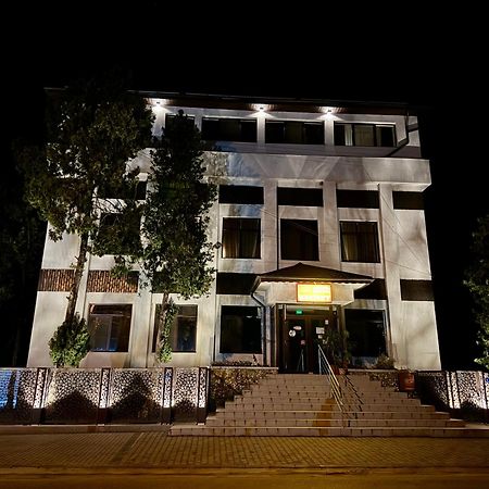 Escape Pensiune Bechet Exterior foto